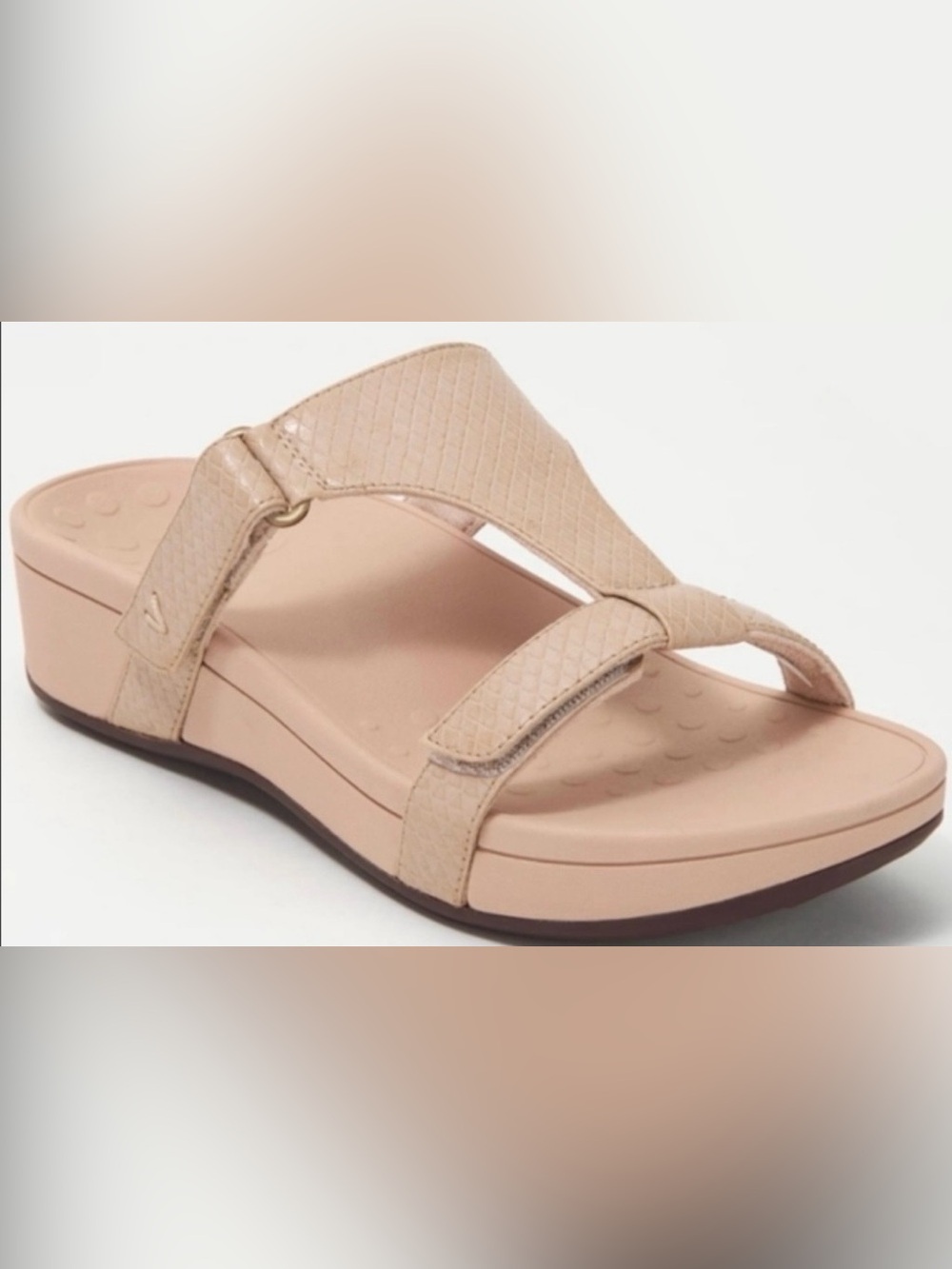 NWOT-Vionic Pacific Ellie Slide Sandal — Oat Neutral Women's Wedge